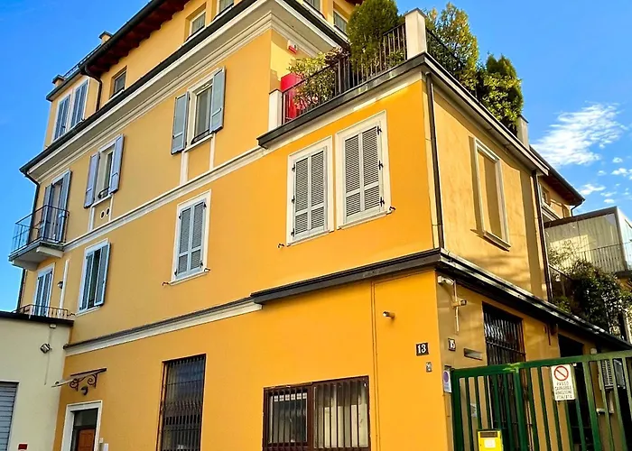 7 Min Walk To Lancetti Station - Marilyn House