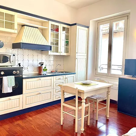Casa Marilyn - Spazioso Monolocale 50mq Διαμέρισμα Μιλάνο